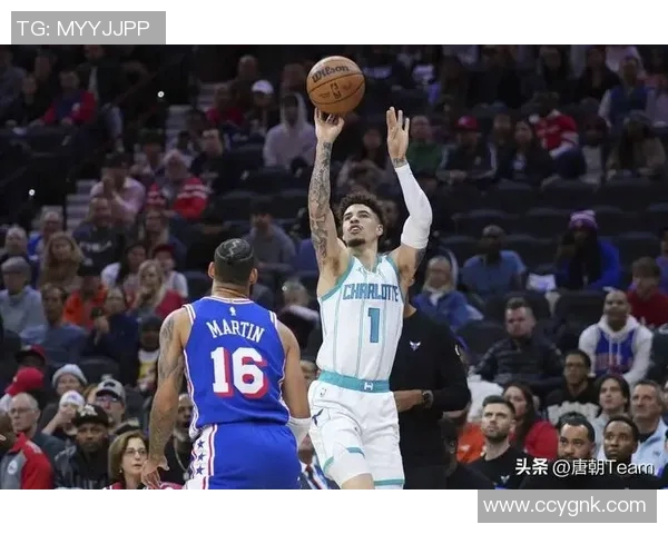 2012年黄蜂队与76人队激战回顾精彩瞬间与关键时刻分析 2012年黄蜂队与76人队激战回顾精彩瞬间与关键时刻分析