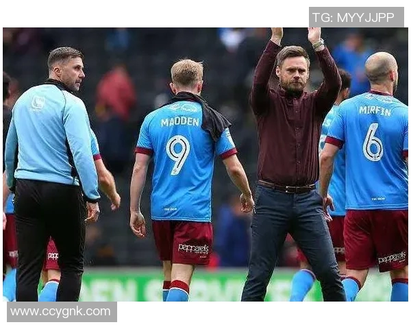 米堡与米尔沃尔的激烈对决谁能在这场较量中笑到最后