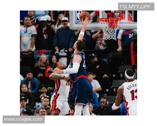 2010年热火与快船精彩对决全场录像回放及赛后分析