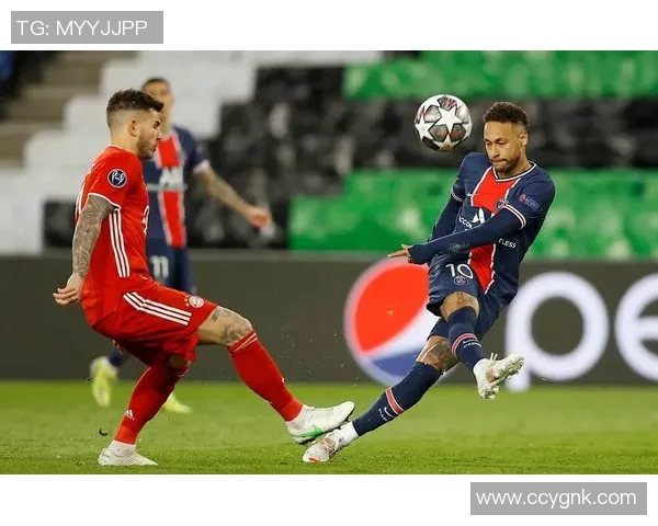 尼姆对阵巴黎精彩录像回顾分析，重温比赛精彩瞬间与战术对决