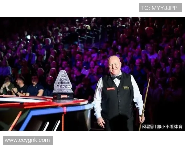 希金斯与马丁古尔德巅峰对决精彩回顾与赛后分析 希金斯与马丁古尔德巅峰对决精彩回顾与赛后分析