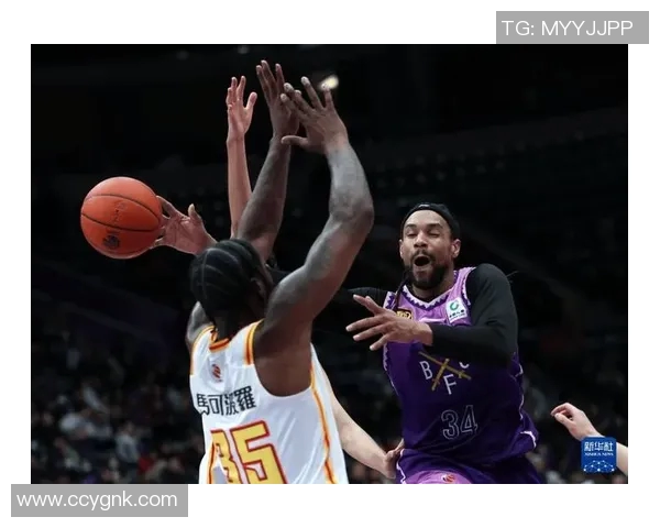 北控男篮对阵深圳精彩比赛录像回顾与分析 北控男篮对阵深圳精彩比赛录像回顾与分析