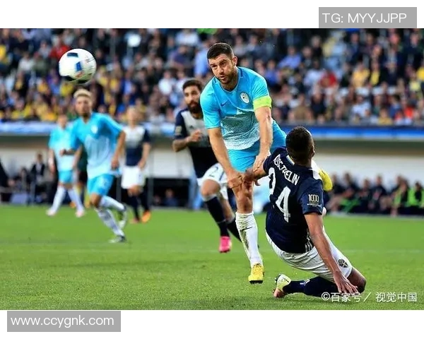 卢加诺与基辅的对决解析:战术布局与球员表现的全面评估