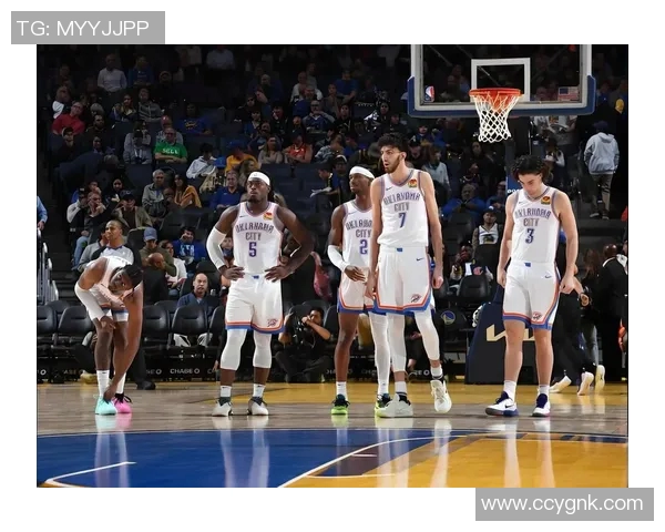 季后赛精彩对决雷霆与爵士的录像回放分析与精彩瞬间回顾