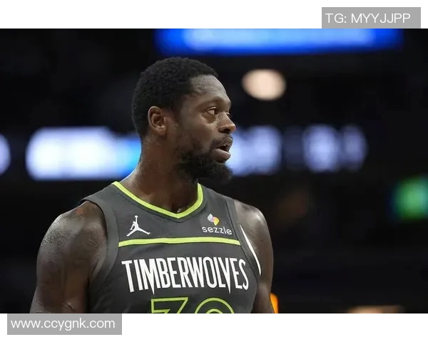 朱利叶斯兰德尔如何在NBA赛场上展现个人魅力与团队合作精神